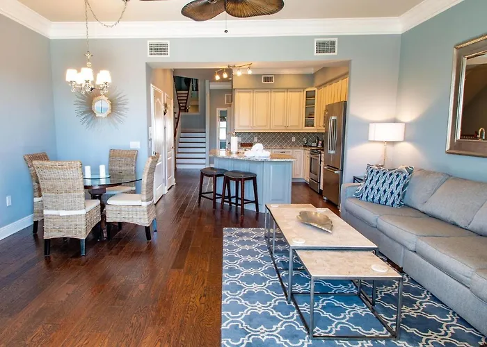 Paradise Cove Townhome 145-3 - Premium Waterfront Community