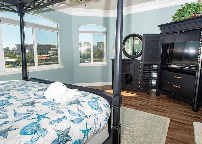 Paradise Cove Townhome 145-3 - Premium Waterfront Community