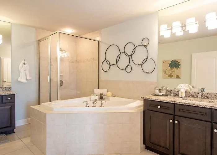 Paradise Cove Townhome 145-3 - Premium Waterfront Community Villa *