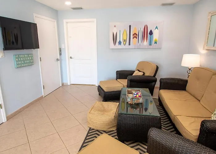 Villa Paradise Cove Townhome 145-3 - Premium Waterfront Community Clearwater Beach